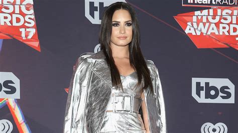 demi lovato sexy legs|Demi Lovato Slays in Silver, Shows Off Her Bare Legs on ...